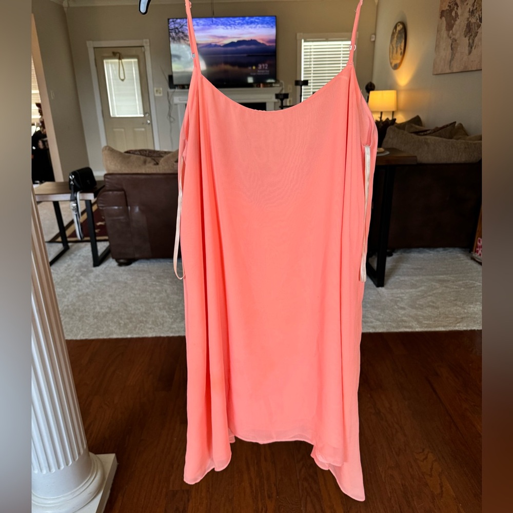 BCBG coral dress. Very roomy! Never worn.